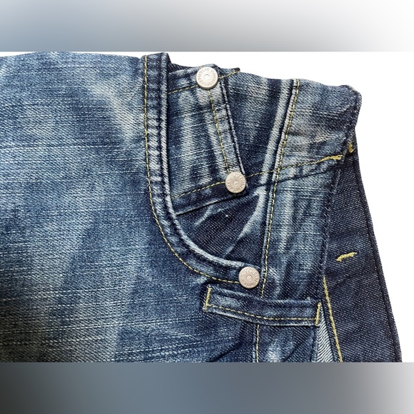 Size 32 womens Rock & Republic jenas, new with no tags. - Picture 2 of 8